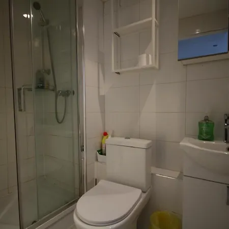 1-Bed Flat By Liverpool Street London Exterior photo