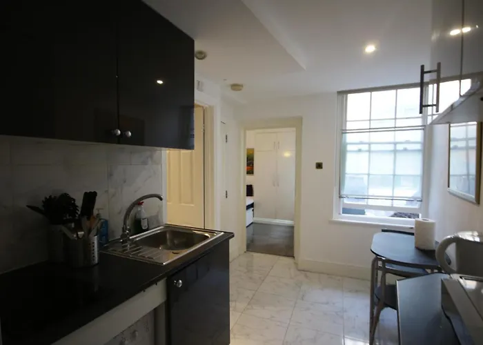 1-Bed Flat By Liverpool Street