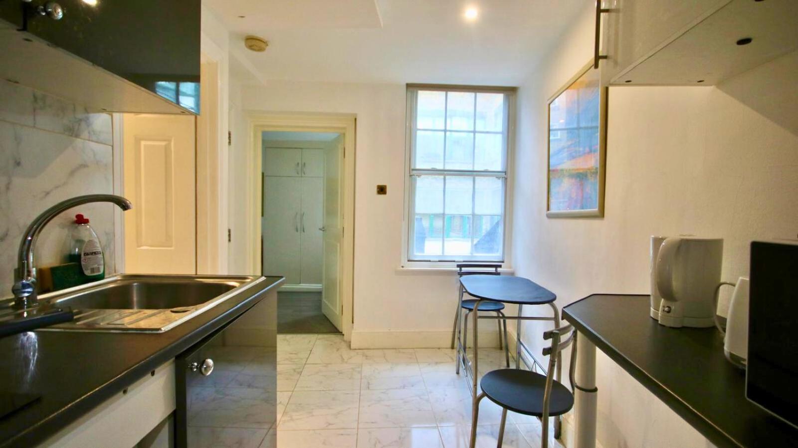 1-bed Flat By Liverpool Street * London